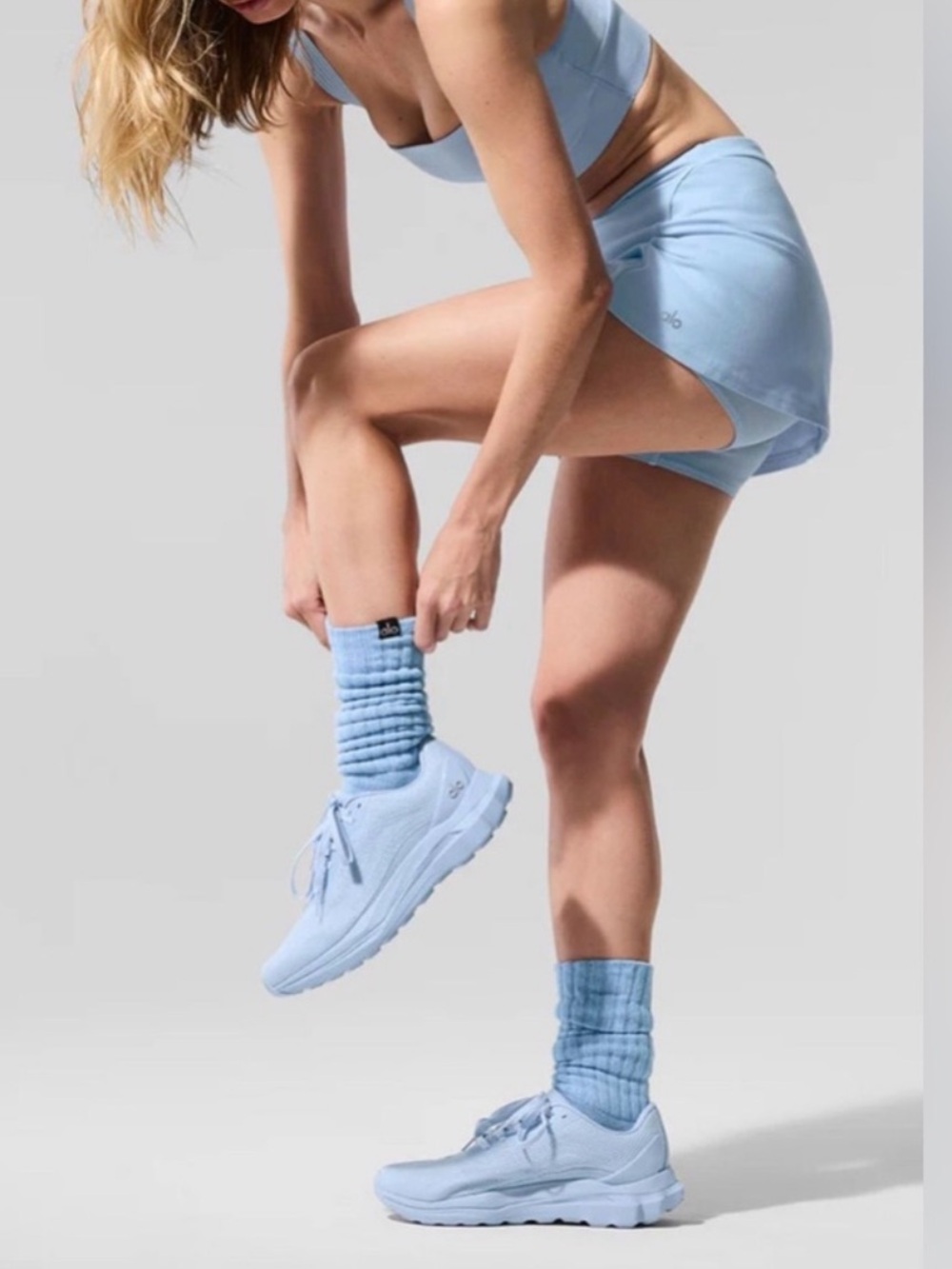 ALO Unisex Scrunch Sock in Seashell Blue - Size M - NWT